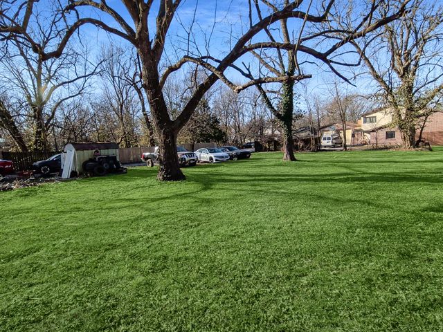 809 S Missouri Avenue, Springfield, MO 65806