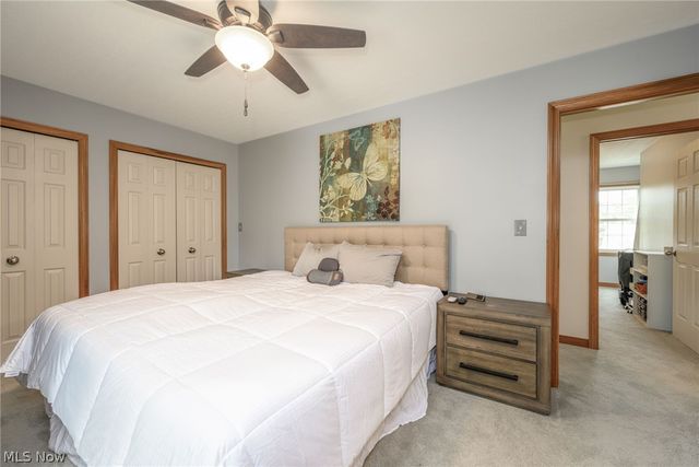 412 Lincoln Avenue, Cuyahoga Falls, OH 44221