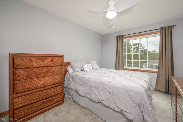 412 Lincoln Avenue, Cuyahoga Falls, OH 44221