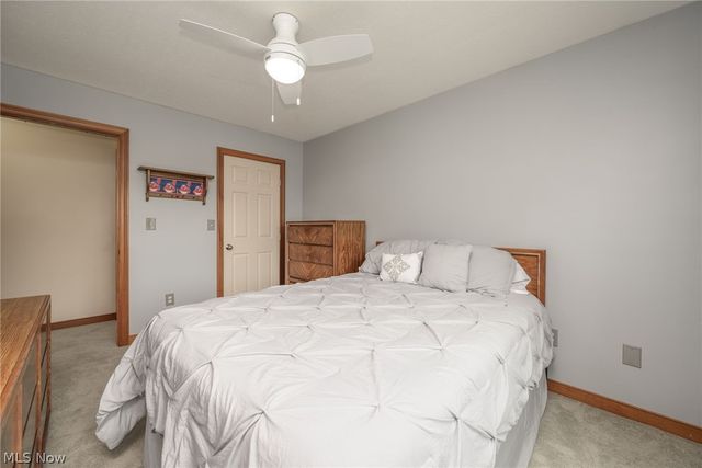 412 Lincoln Avenue, Cuyahoga Falls, OH 44221