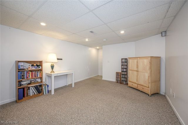 412 Lincoln Avenue, Cuyahoga Falls, OH 44221