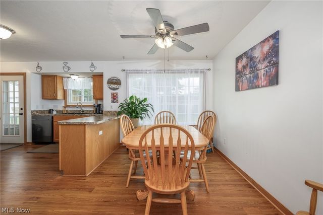 412 Lincoln Avenue, Cuyahoga Falls, OH 44221