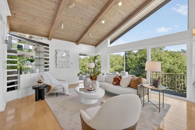 30 Bluebell Lane, Hillsborough, CA 94010