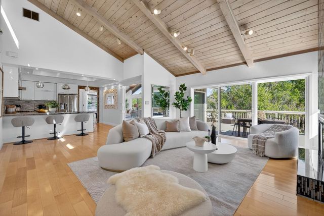 30 Bluebell Lane, Hillsborough, CA 94010