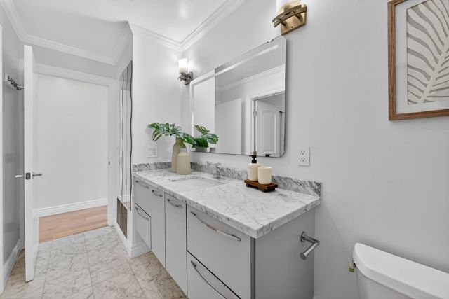 30 Bluebell Lane, Hillsborough, CA 94010