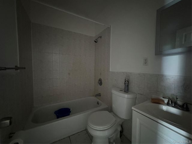 2263 Ryer Avenue, Bronx, NY 10457