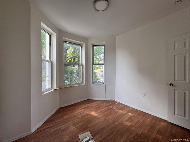 2263 Ryer Avenue, Bronx, NY 10457