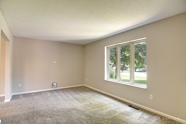 510 Royal Springs Drive, Springboro, OH 45066