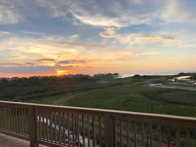 23194 Camino Street, Galveston, TX 77554