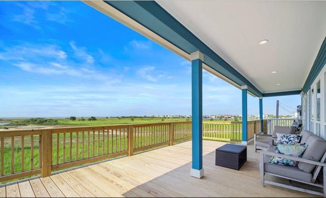 23194 Camino Street, Galveston, TX 77554