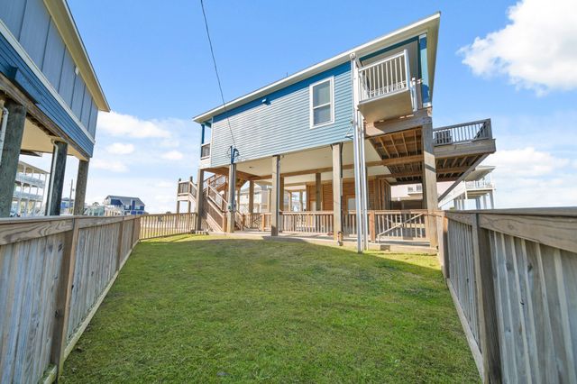 23194 Camino Street, Galveston, TX 77554