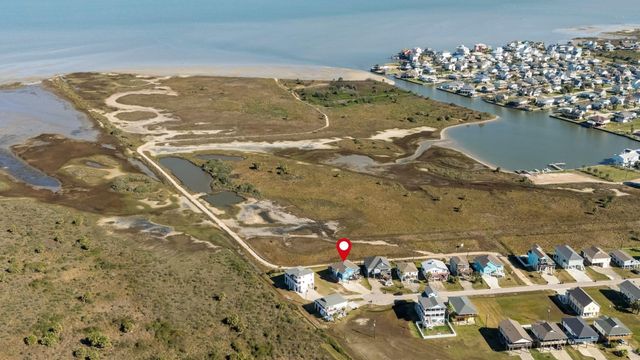 23194 Camino Street, Galveston, TX 77554