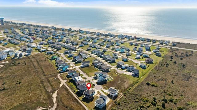 23194 Camino Street, Galveston, TX 77554