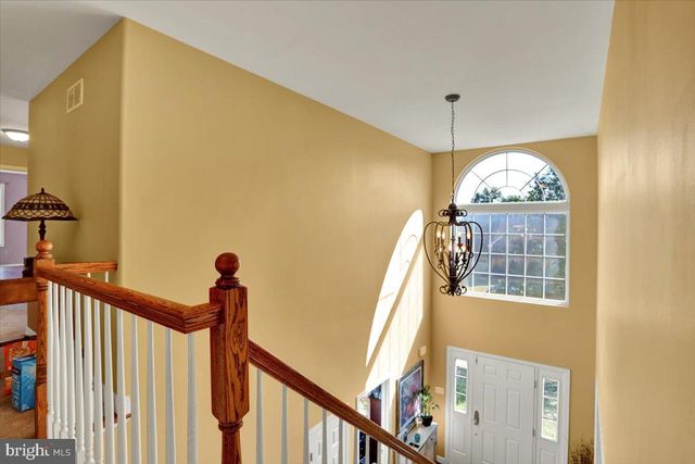 21 SAWGRASS DR, Reading, PA 19606