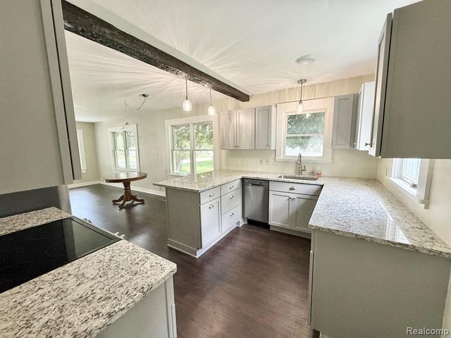 11614 Schram Street, Grand Blanc, MI 48439