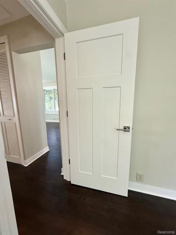 11614 Schram Street, Grand Blanc, MI 48439