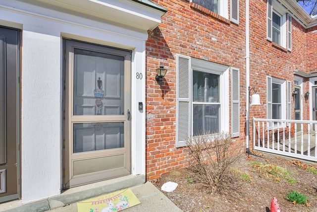80 Yorktown Dr 80, Springfield, MA 01108