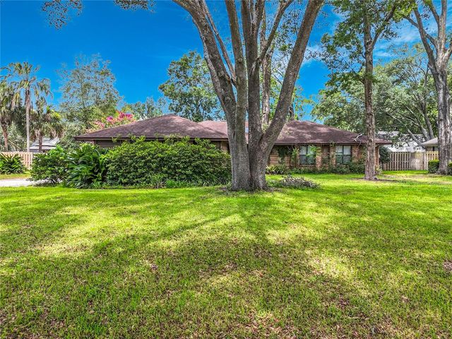 290 GLENEAGLES DRIVE, Orange Park, FL 32073