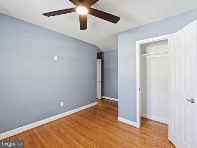 3015 CRANE DR, Falls Church, VA 22042