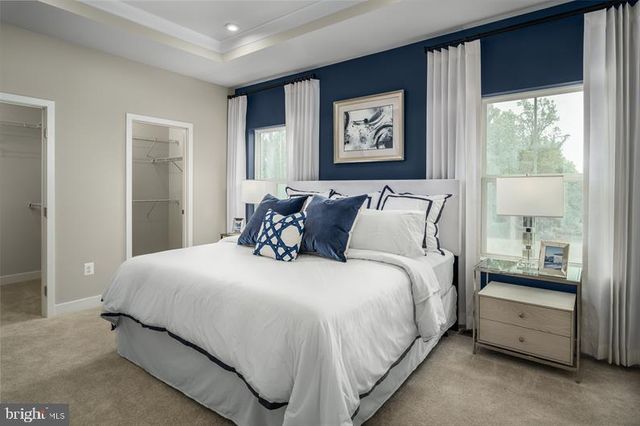 66 RAIL YARD DR, Enola, PA 17025