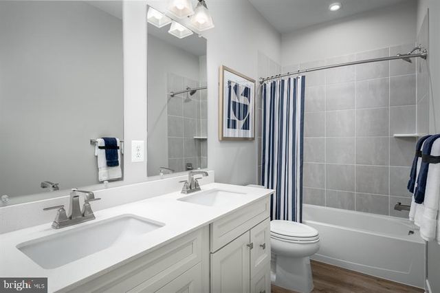 66 RAIL YARD DR, Enola, PA 17025