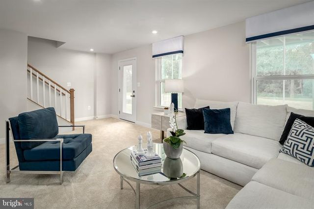 66 RAIL YARD DR, Enola, PA 17025