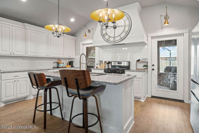 10305 Avenue X, Lubbock, TX 79423