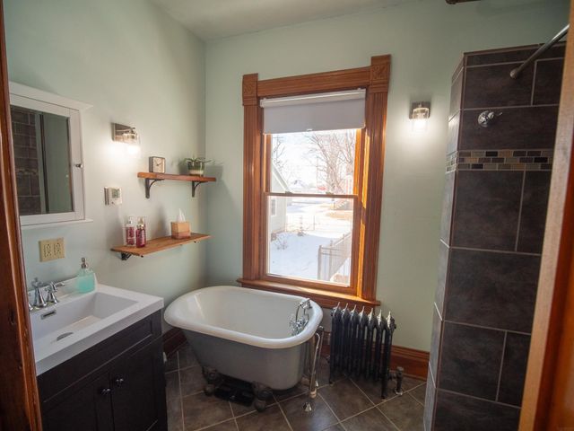 414 Chase Street, Osage, IA 50461