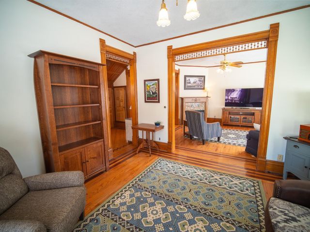 414 Chase Street, Osage, IA 50461