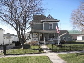 414 Chase Street, Osage, IA 50461