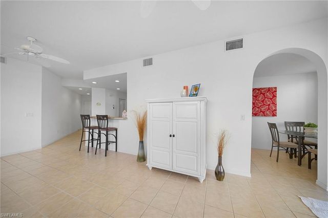 4206 Liron AVE 101, Fort Myers, FL 33916