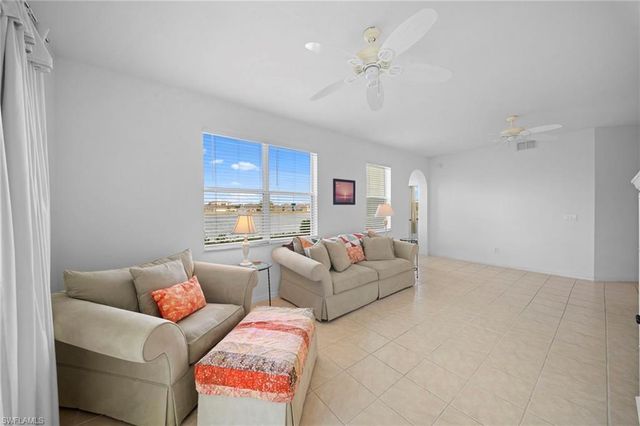 4206 Liron AVE 101, Fort Myers, FL 33916