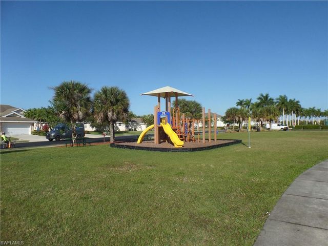 4206 Liron AVE 101, Fort Myers, FL 33916