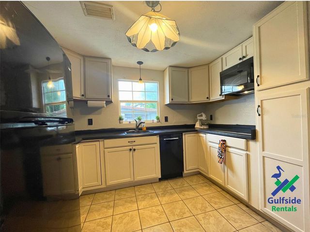 4801 71ST STREET N, St Petersburg, FL 33709