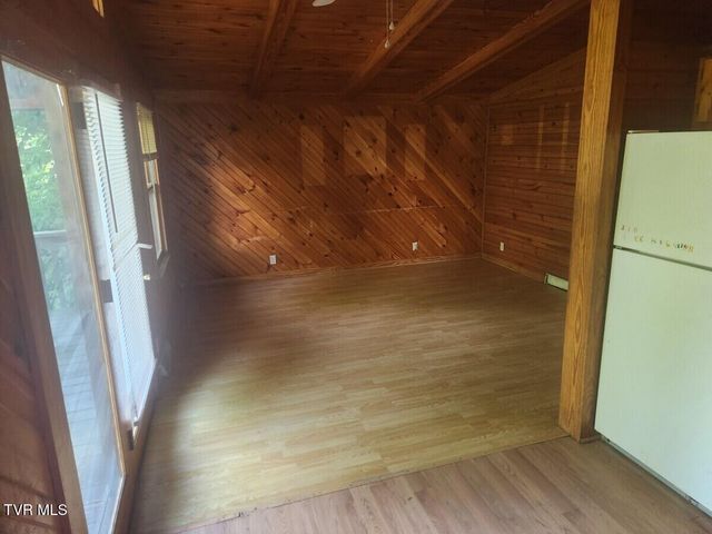 1111 Berry Road, Elizabethton, TN 37643