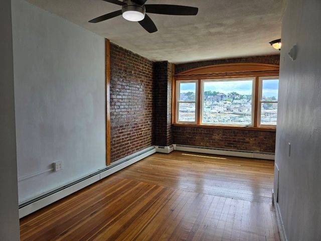 235 Washington Ave PH5, Winthrop, MA 02152