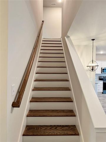 6408 River Plantation Drive, Lula, GA 30554