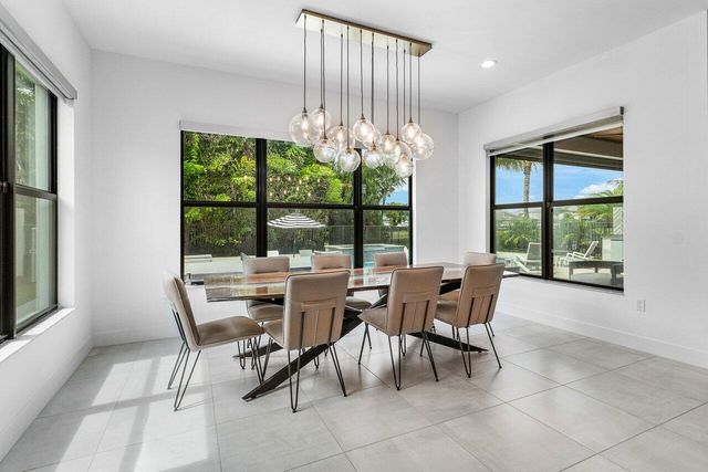 8568 Dream Falls Street, Boca Raton, FL 33496