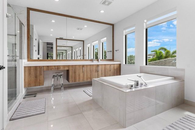 8568 Dream Falls Street, Boca Raton, FL 33496
