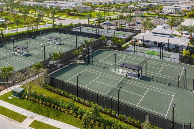 8568 Dream Falls Street, Boca Raton, FL 33496