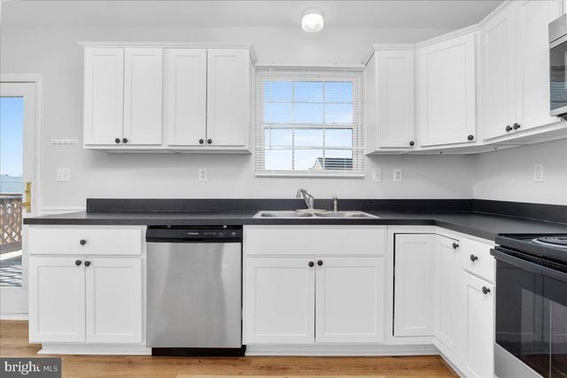 334 E BALTIMORE ST, Taneytown, MD 21787