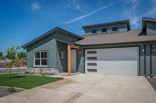 7388 N Breaux Dr, Coeur D'alene, ID 83815