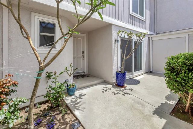 3 Holly Hill Lane, Laguna Hills, CA 92653