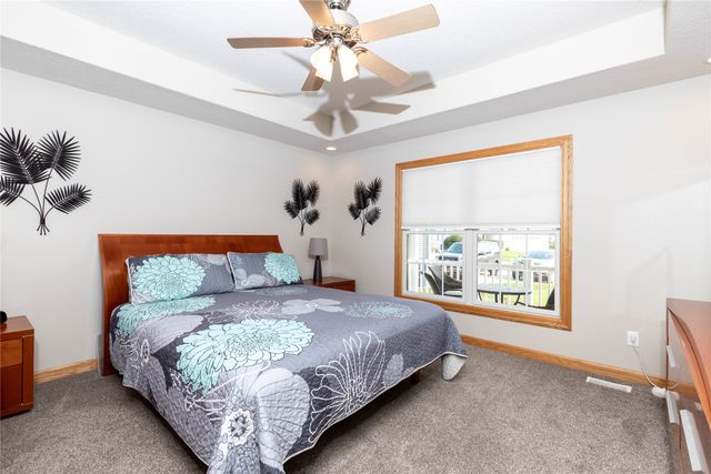 12307 Twana Drive, Urbandale, IA 50323
