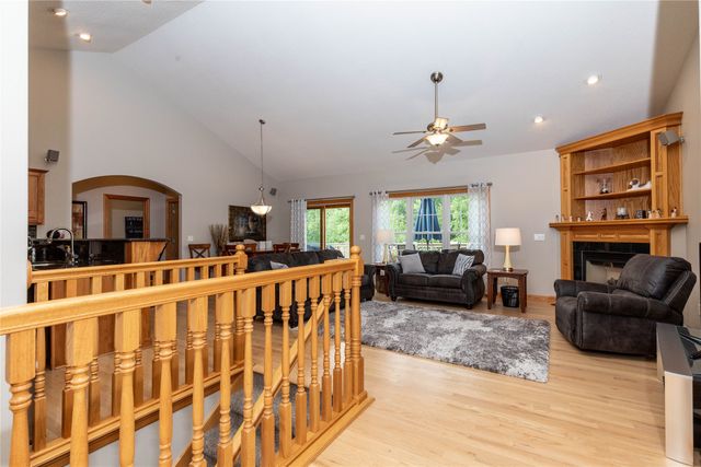 12307 Twana Drive, Urbandale, IA 50323