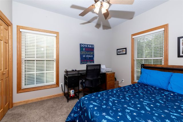 12307 Twana Drive, Urbandale, IA 50323