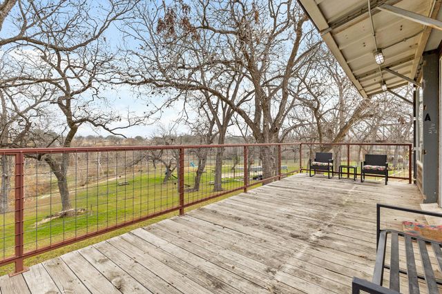 9035 Fm 725, Mcqueeney, TX 78123