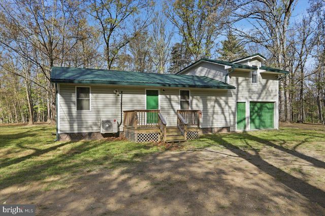 25 FOX CRAFT CT, Green Spring, WV 26722