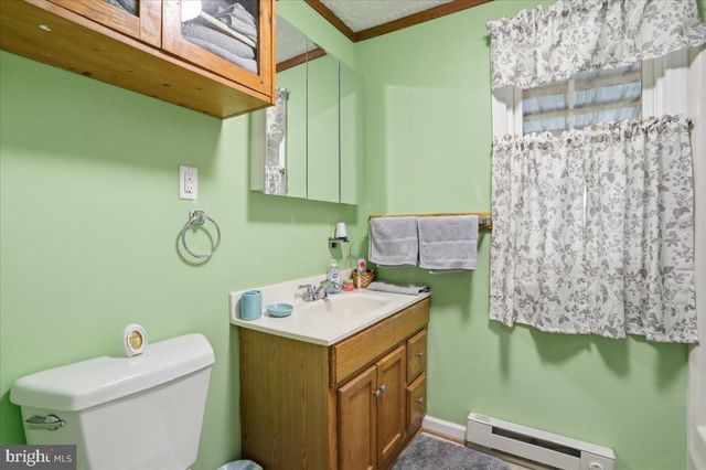 25 FOX CRAFT CT, Green Spring, WV 26722