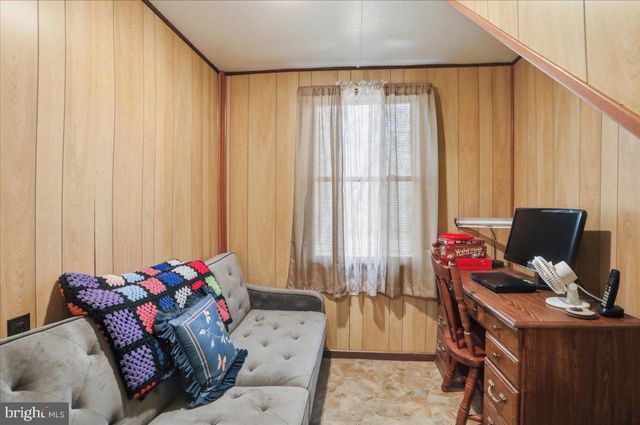 25 FOX CRAFT CT, Green Spring, WV 26722